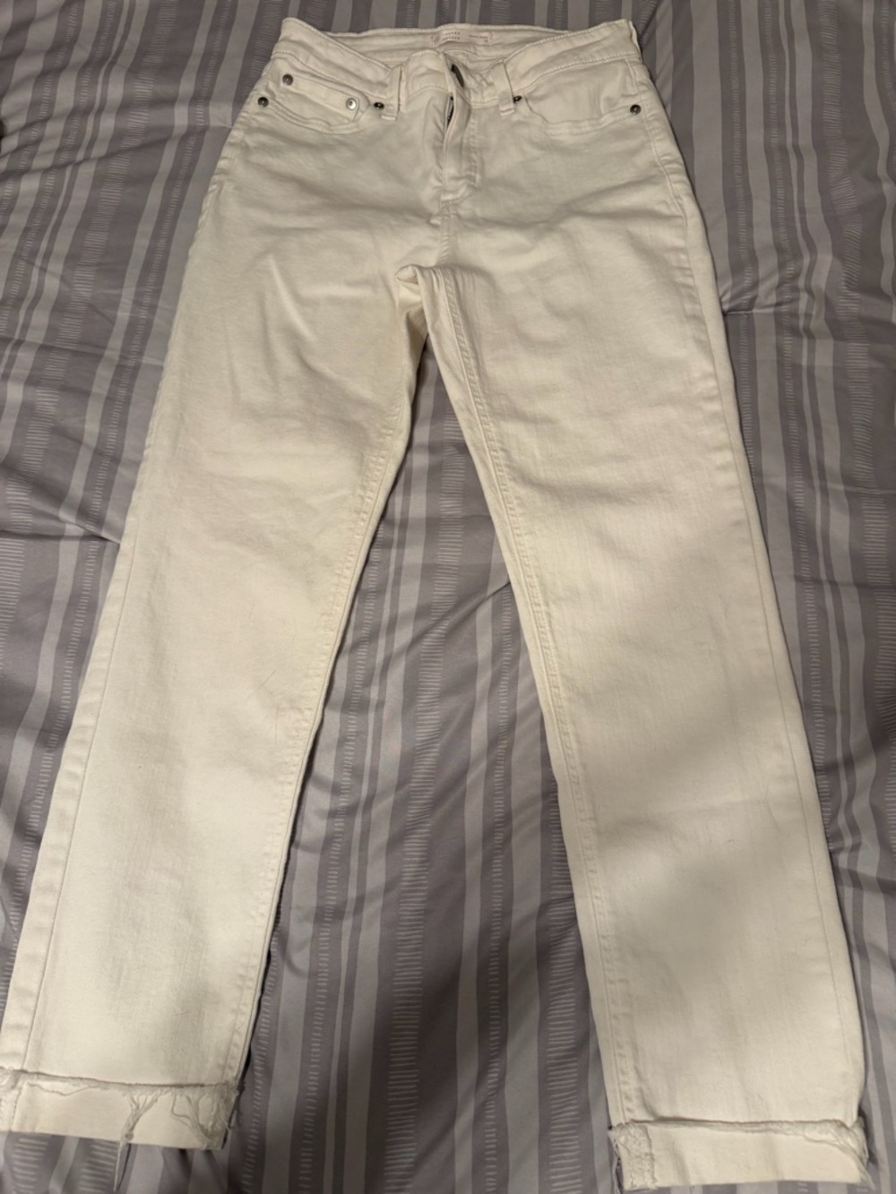 LC Lauren Conrad Cream Straight-Leg Jeans